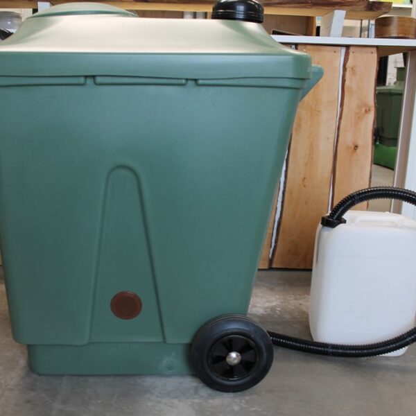 Green composter for toilet waste