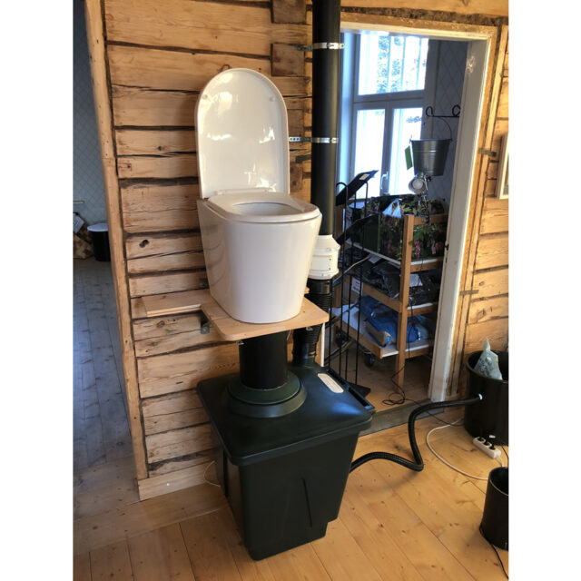 Green Toilet LUX Kuivak ym l Paras Vedet n Vessa Sis lle