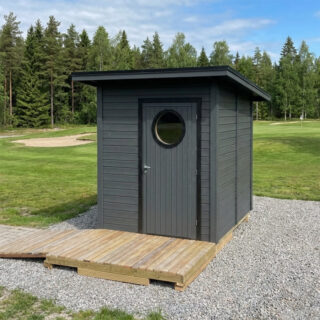 Lindroos Huussi Esteetön