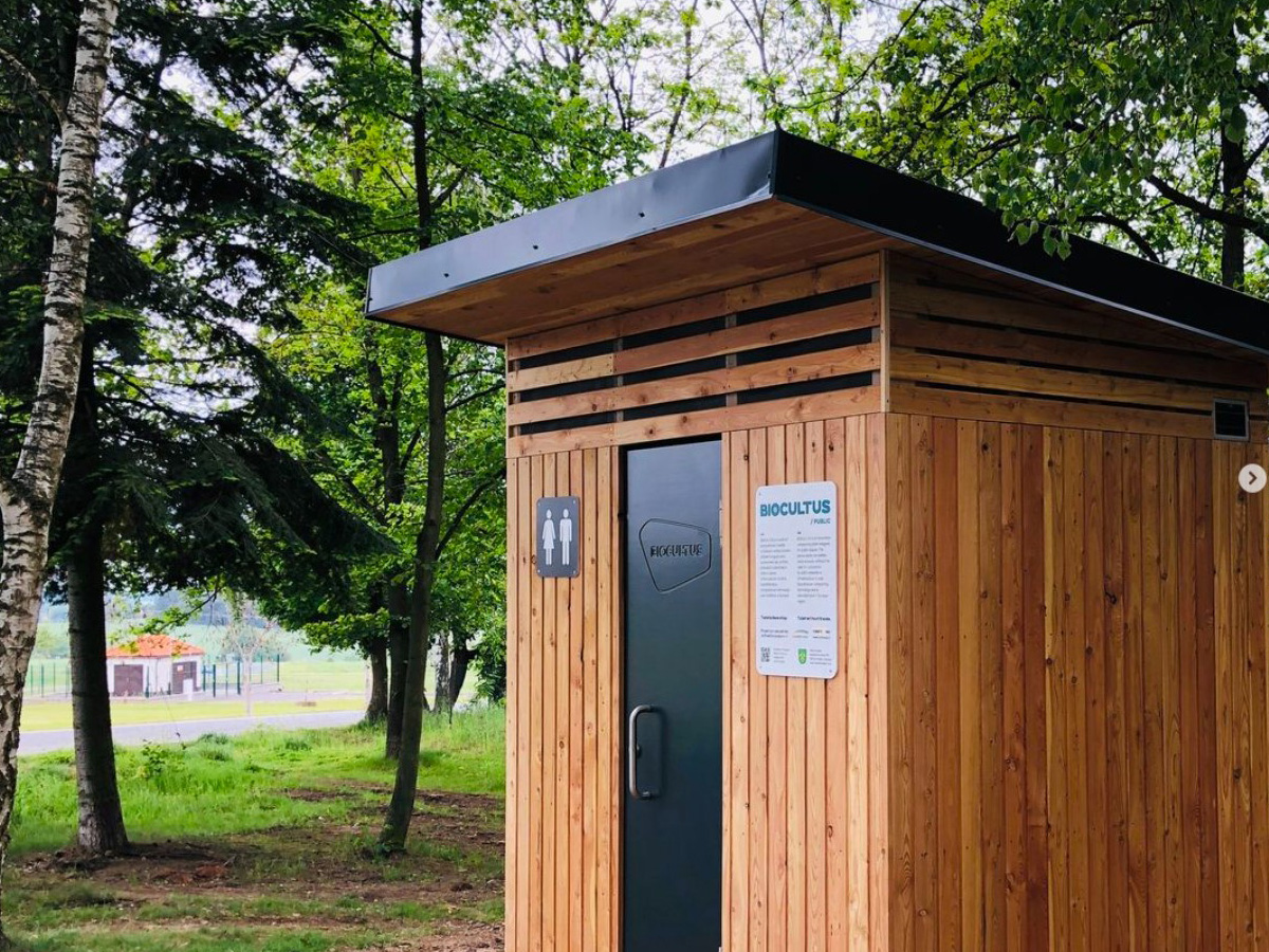Green Toilets in Biocultus